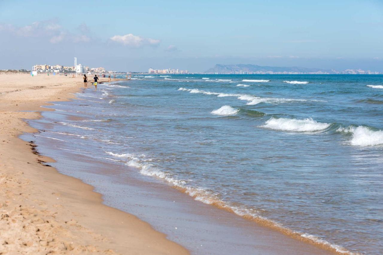 Apartamento 1ª Linea En Playa De Gandia Екстериор снимка